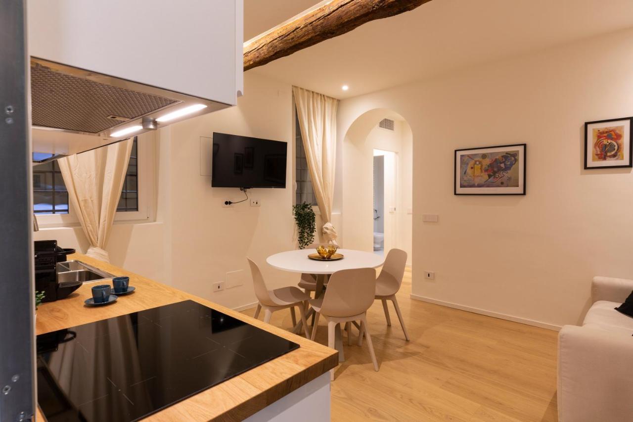 Apartament Domus Ticinese Mediolan Zewnętrze zdjęcie